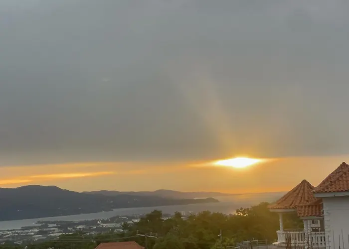 Skyline Suites, Breathtaking Mountains & View Apts Apartment Montego Bay