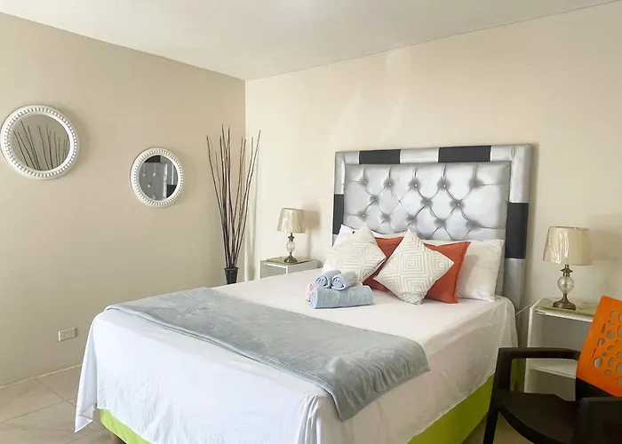 Skyline Suites, Breathtaking Mountains & View Apts *